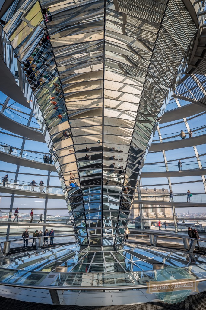 The-Reichstag-Dome-Mirrored-Cone