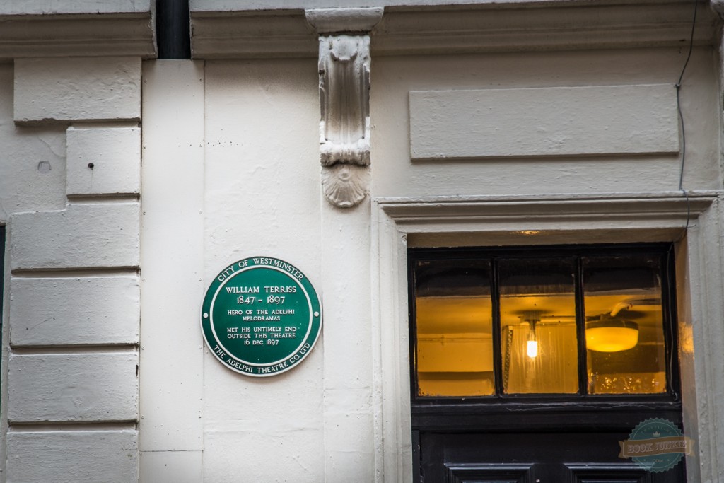 William terriss plaque in london by the theatre door