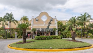Dispelling ‘all-inclusive’ concerns with a stay at the Riu Tequila in Mexico