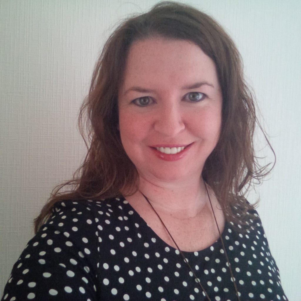 Susi Holliday aka SJI Holliday author of Black Wood authors