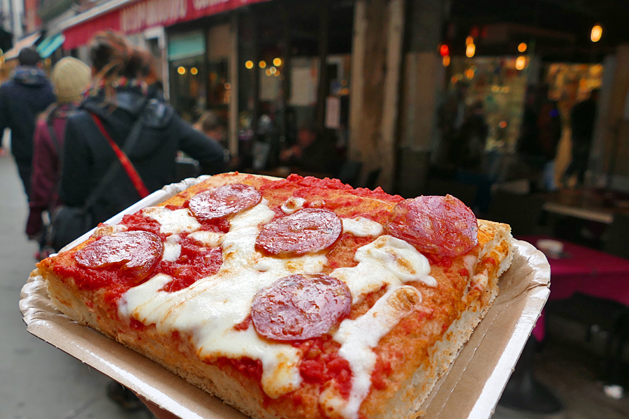 Rossopomodoro, Venice, Italy, Pizza, Food, Travelling, travel, Travelling Book Junkie