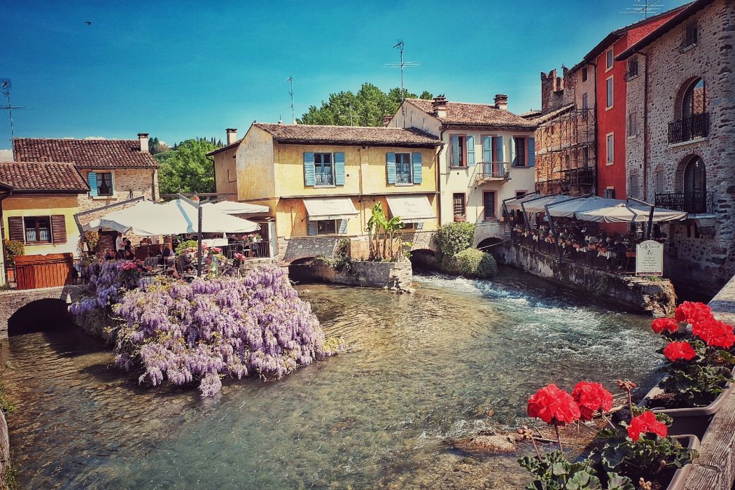 Borghetto, Italy, Lake Garda, River Mincio. Travelling, Travel, Travelling Book Junkie