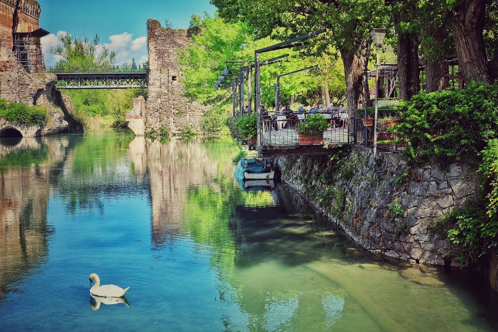 Borghetto, River Mincio, Italy, Lake Garda, Travellng, Travel, Travelling Book Junkie