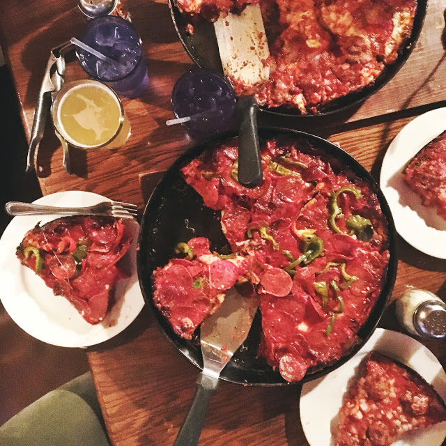 Pequods Pizza, Chicago, America, Food, Travelling, Travel, Travelling Book Junkie