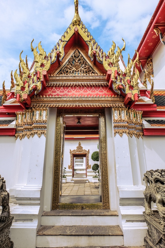 Golden reclining Buddha, Wat Pho, Bangkok, Thailand, Travelling, Travel, Travelling Book Junkie