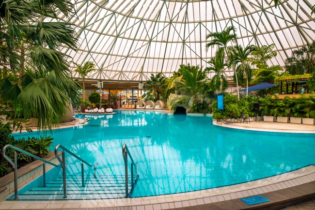 hotel victory, therme erding, germany, luxury spa, sauna, swim up bar, ship themed, hotel, unique stays, skin treatments, southern, accommodation, thermal spa, water slides, restaurants, rooms, pools, themed, travelling book junkie, travel reviews, unusual, family