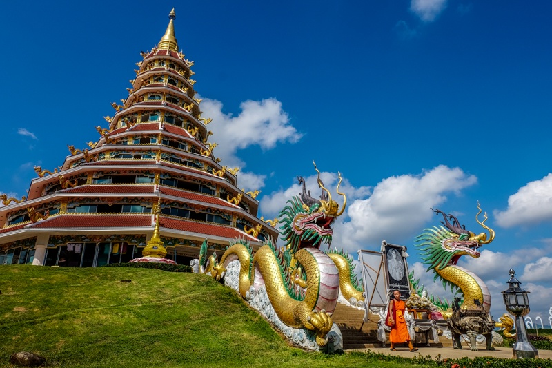 chiang rai, temples, thailand, giant, buddha, Wat Phra Kaew, white temple, Wat Rong Khun, Black House, Baan Dam, Wat Phra Kaew, Wat Huai Pla Kung, Wat Mung Muang, best, list of, must see,