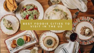 What are the best foodie locations in the US? Via @tbookjunkie you can find out which food cities you should be visiting and what to eat while you are there.