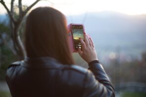 We are always taking photos but we never seem to create photobooks anymore. Why is that via @tbookjunkie
