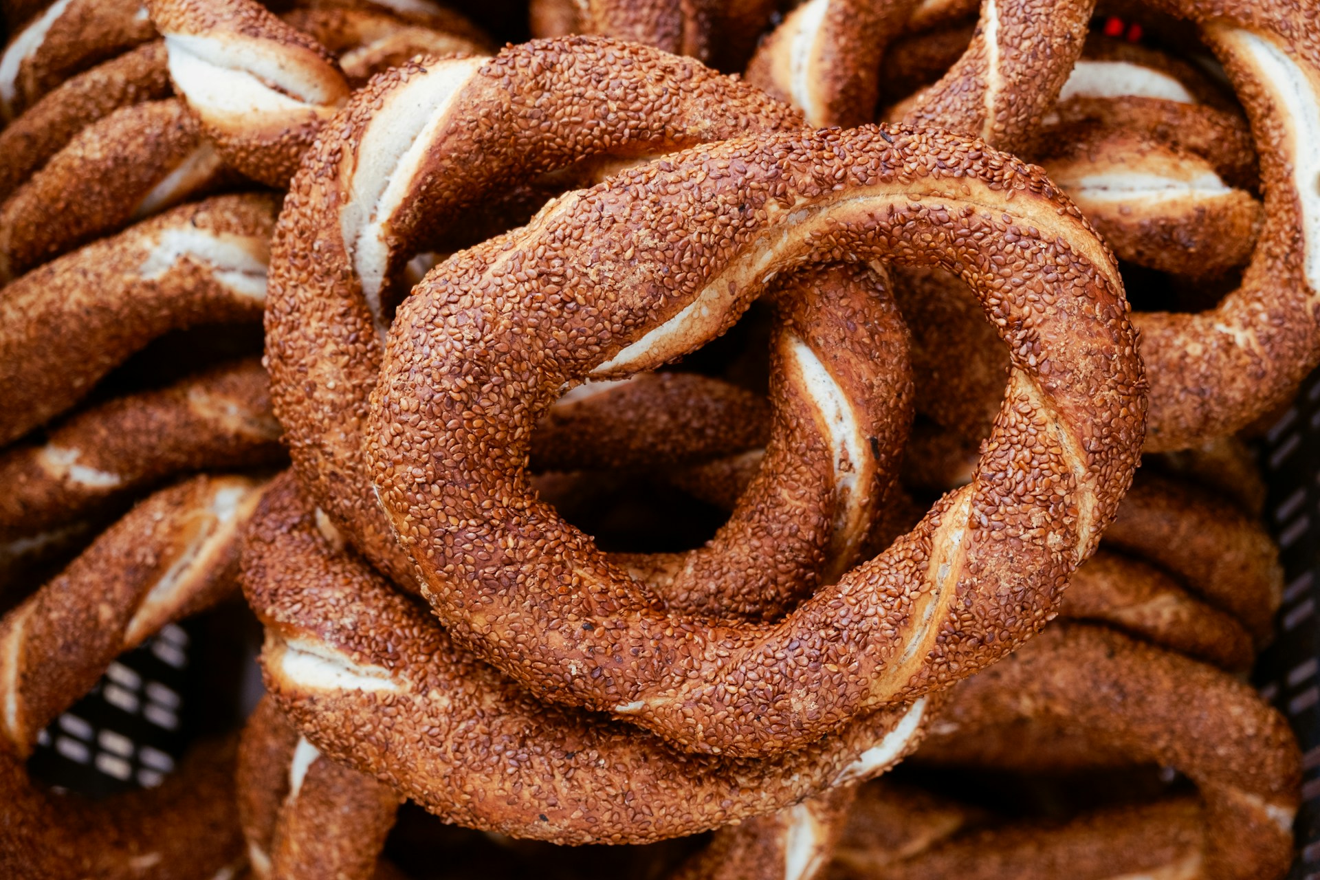 Simit, like a pretzel from Turkey.